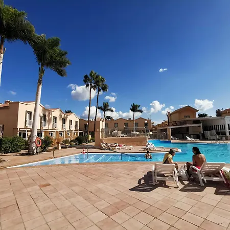 809 Oasis Club Holiday home